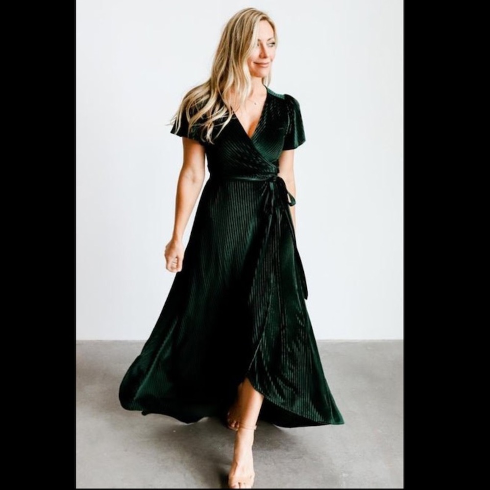 Baltic Born Andi Ribbed Velvet Wrap Dress - Emerald Size XXXL 3XL